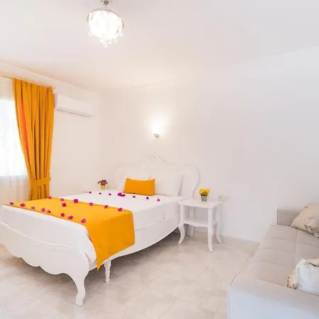 Ruya Selimiye Love hotel *